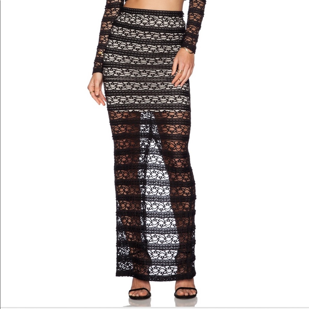 NWT Alice + Olivia Ettley lace maxi skirt